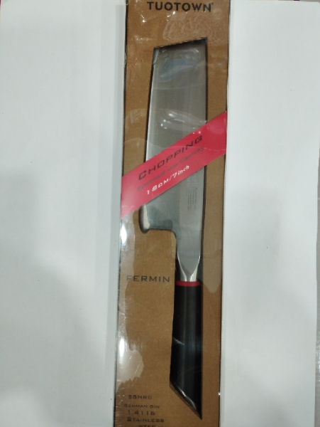 Нож кухонный TUOTOWN сантоку 18см 177006