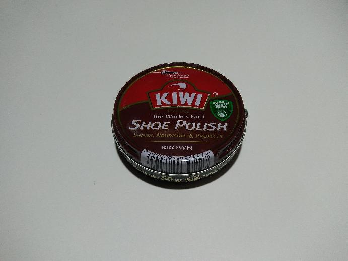Киви крема купить. Kiwi крем. Киви для обуви. QIWI крем для обуви. Крем для обуви киви коричневый.