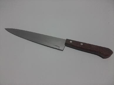 Нож кухонный с деревянной ручкой 22902/009